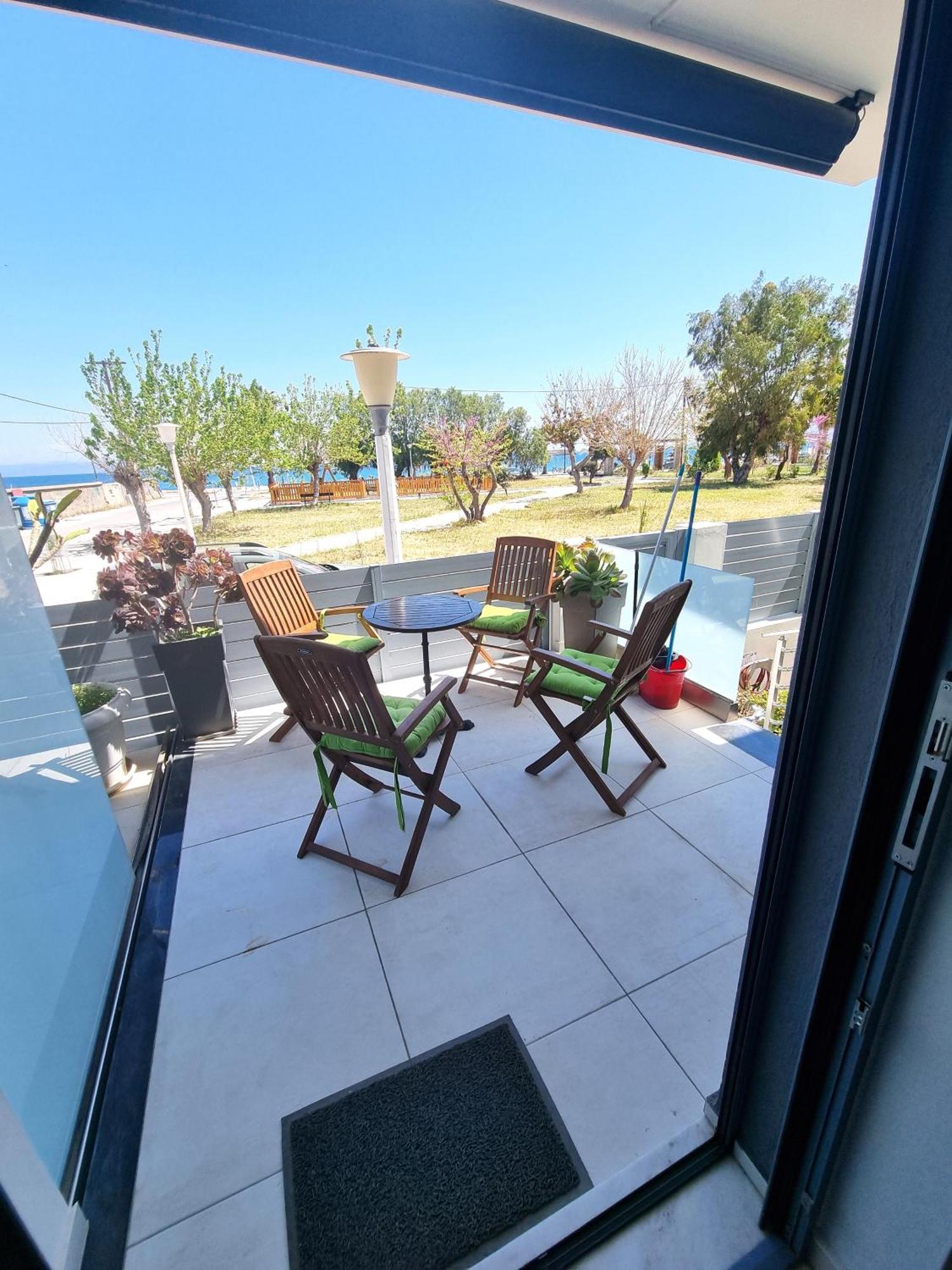 Connie'S Beach House Kos Bagian luar foto